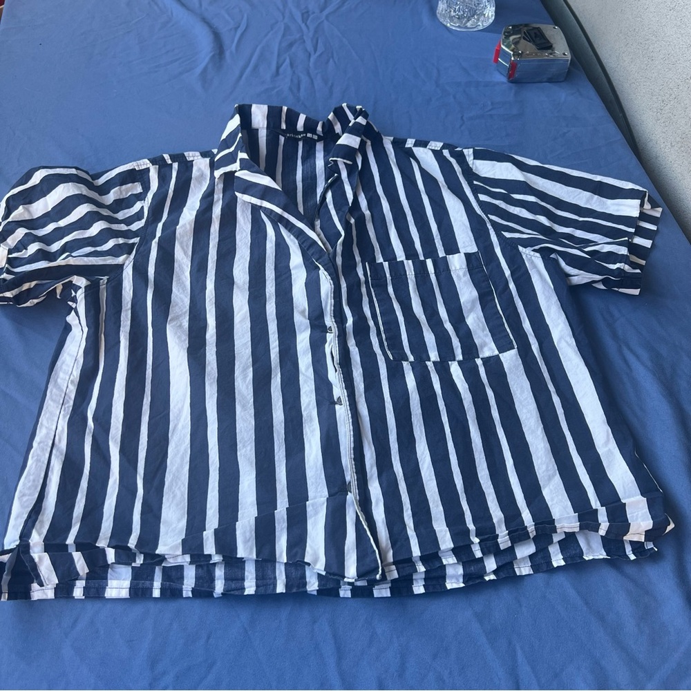 Uniqlo Navy and White Striped Button-Down Shirt